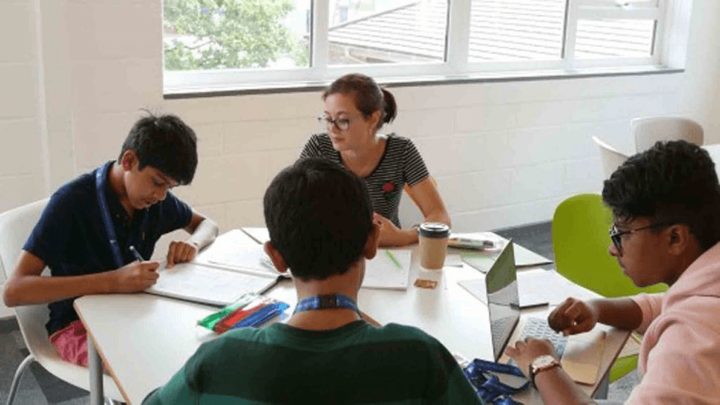 Tutorial-Style Learning